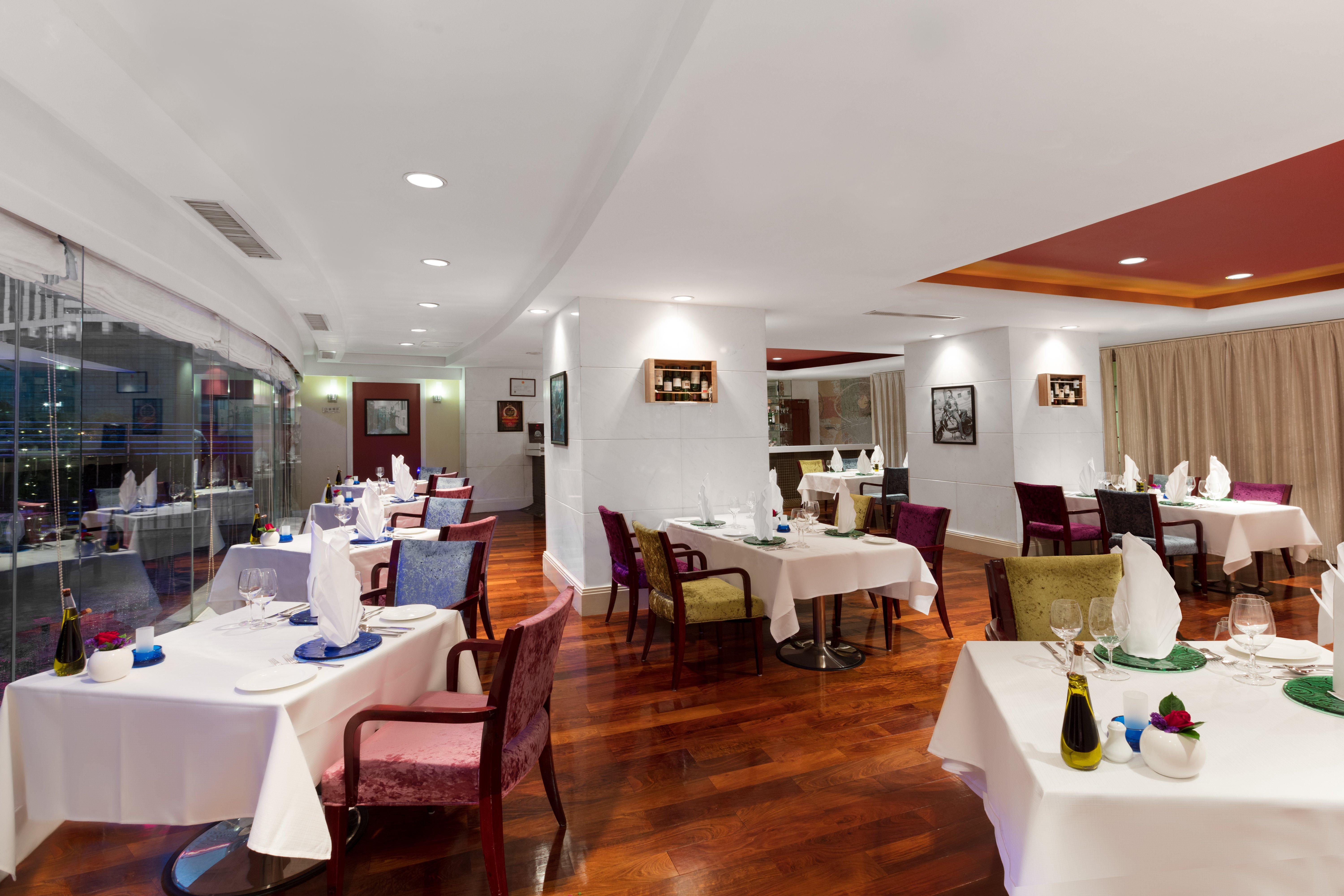 Crowne Plaza Hotel & Suites Landmark Shenzhen By Ihg - Nearby Luohu Border, Indoor Heated Swimming Pool, Complimentary Welcome Drink Dış mekan fotoğraf