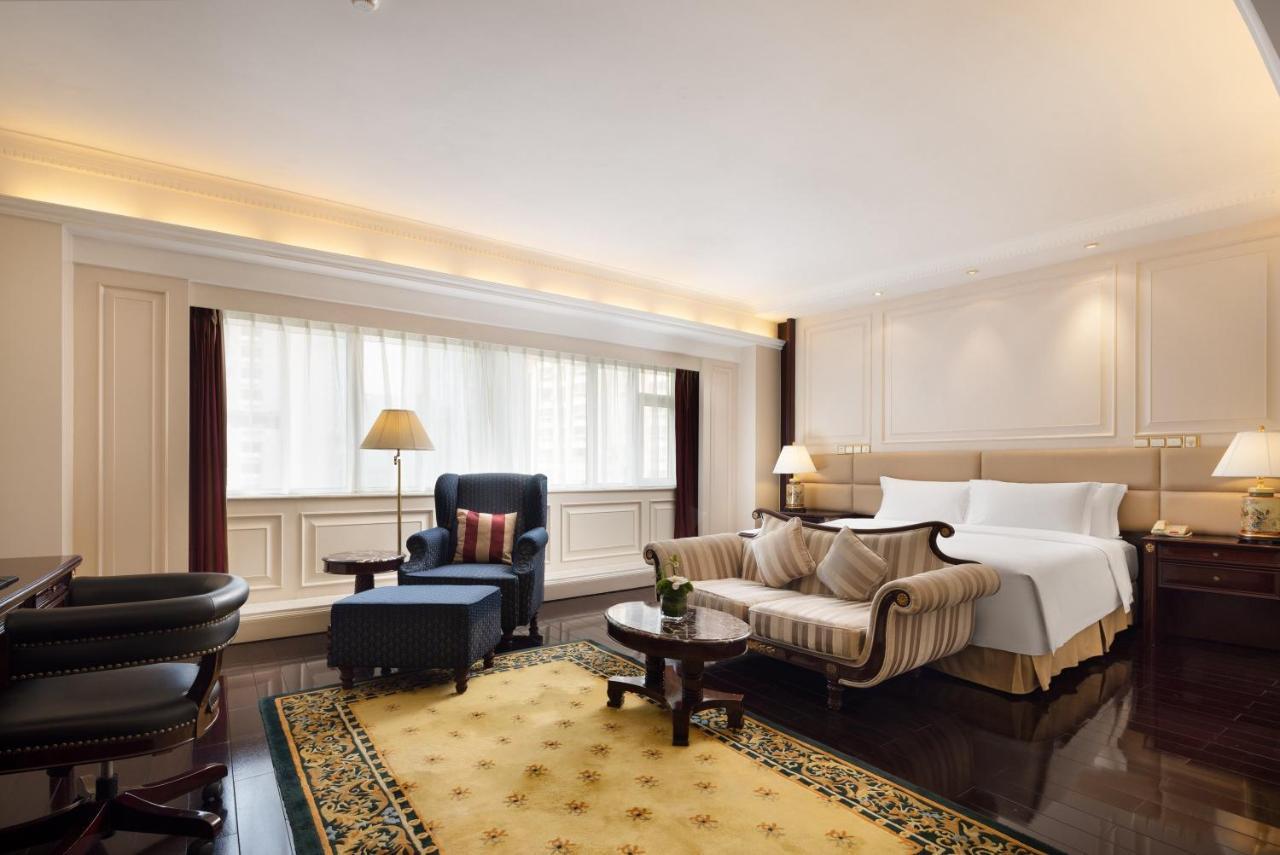 Crowne Plaza Hotel & Suites Landmark Shenzhen By Ihg - Nearby Luohu Border, Indoor Heated Swimming Pool, Complimentary Welcome Drink Dış mekan fotoğraf