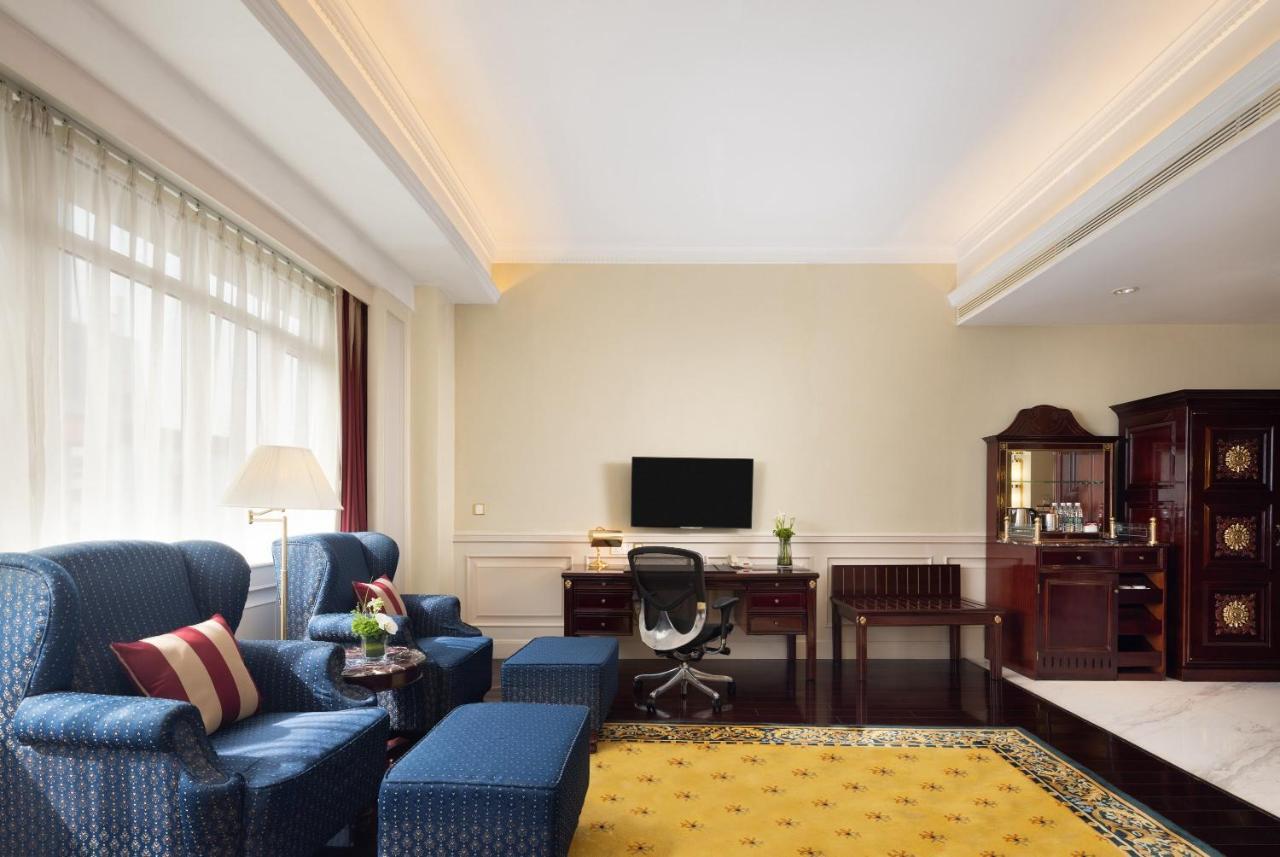 Crowne Plaza Hotel & Suites Landmark Shenzhen By Ihg - Nearby Luohu Border, Indoor Heated Swimming Pool, Complimentary Welcome Drink Dış mekan fotoğraf