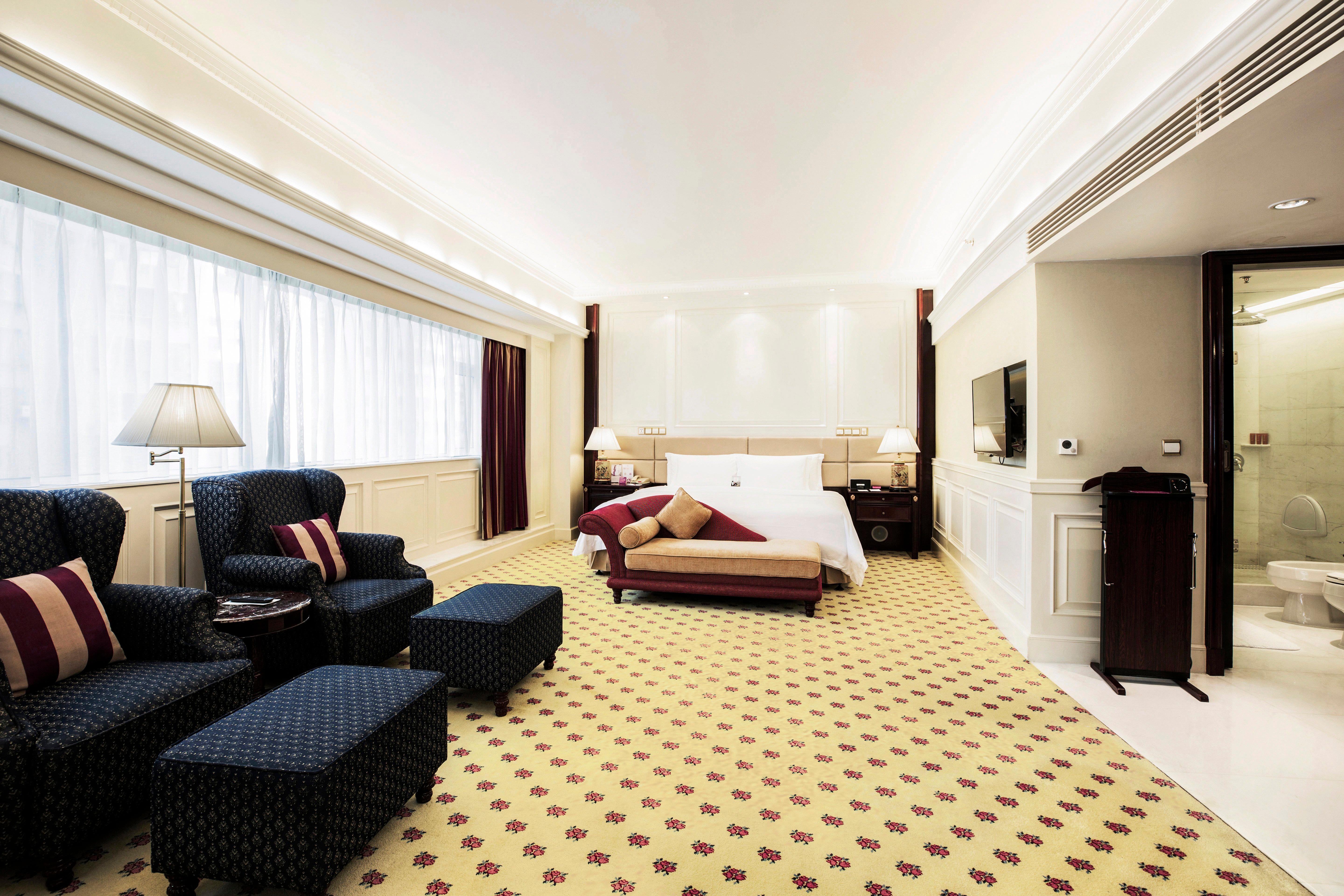 Crowne Plaza Hotel & Suites Landmark Shenzhen By Ihg - Nearby Luohu Border, Indoor Heated Swimming Pool, Complimentary Welcome Drink Dış mekan fotoğraf