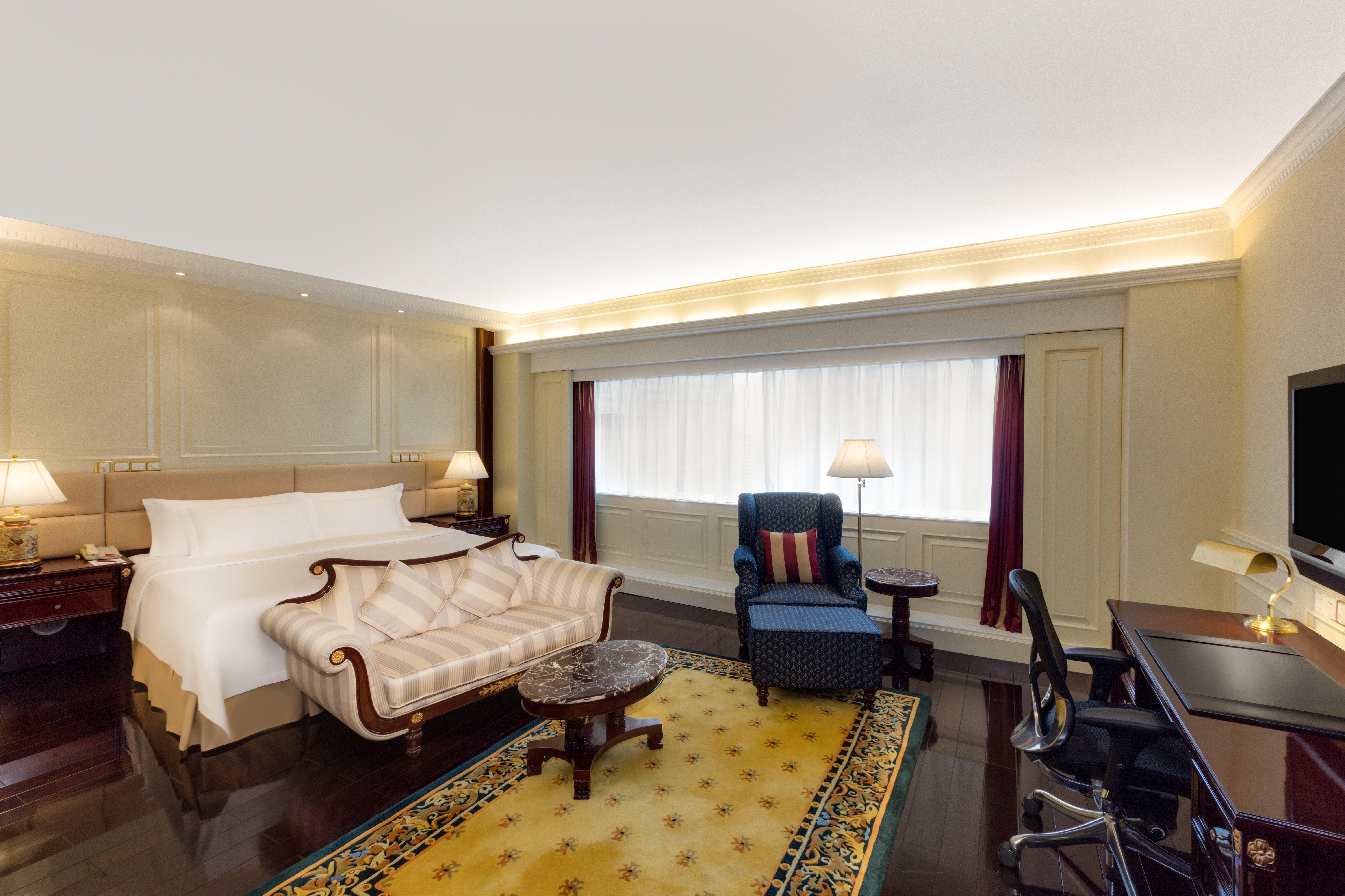 Crowne Plaza Hotel & Suites Landmark Shenzhen By Ihg - Nearby Luohu Border, Indoor Heated Swimming Pool, Complimentary Welcome Drink Dış mekan fotoğraf
