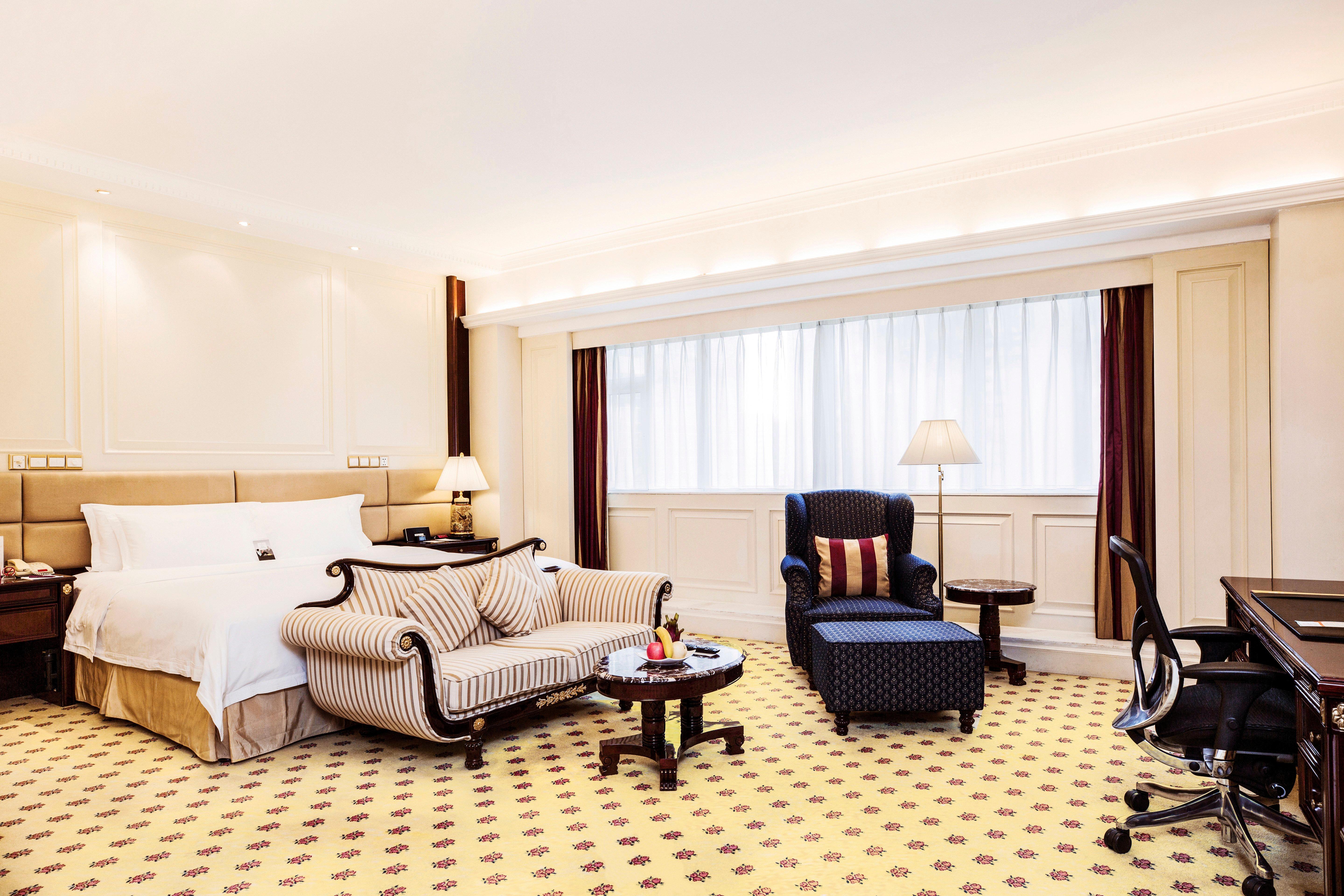 Crowne Plaza Hotel & Suites Landmark Shenzhen By Ihg - Nearby Luohu Border, Indoor Heated Swimming Pool, Complimentary Welcome Drink Dış mekan fotoğraf