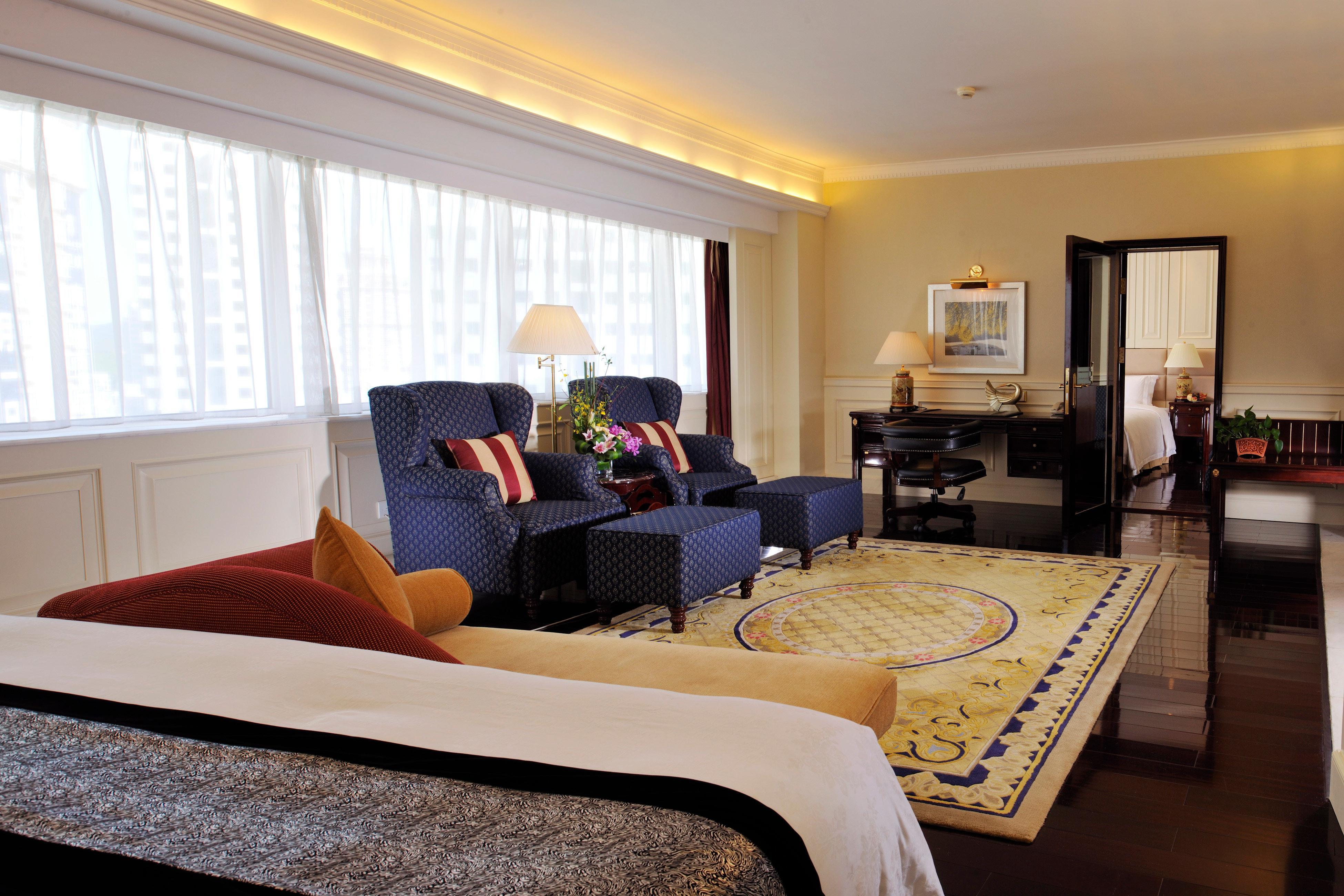Crowne Plaza Hotel & Suites Landmark Shenzhen By Ihg - Nearby Luohu Border, Indoor Heated Swimming Pool, Complimentary Welcome Drink Dış mekan fotoğraf
